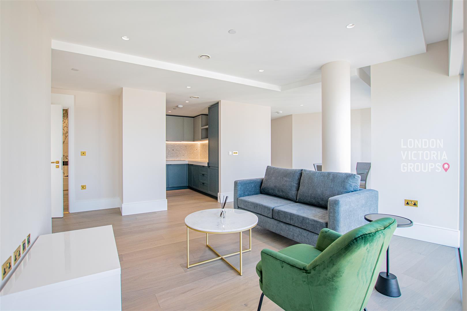 3 bed property in Cutter Lane, London